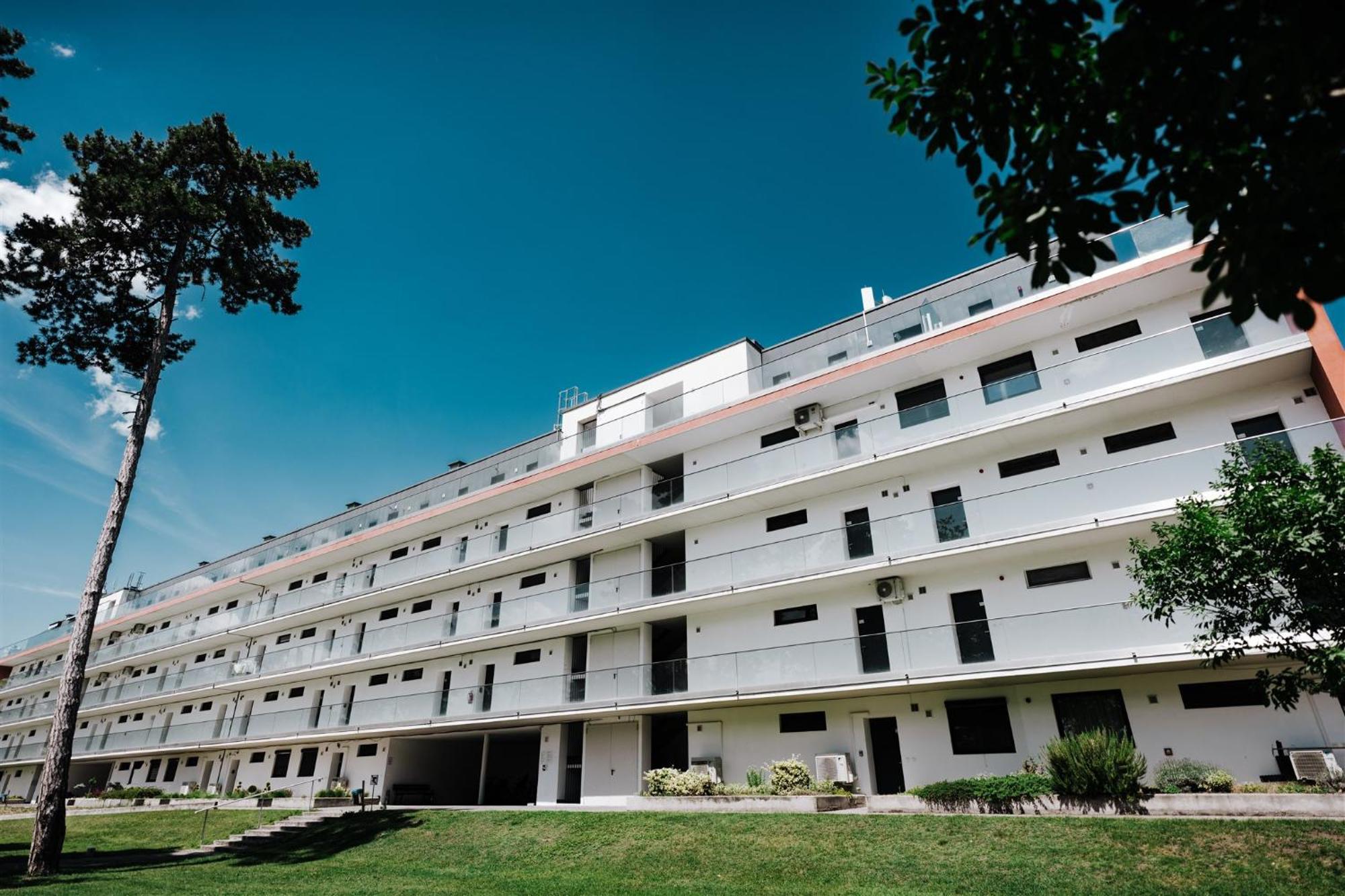 Butique Apartman Grand バラトンレッレ エクステリア 写真